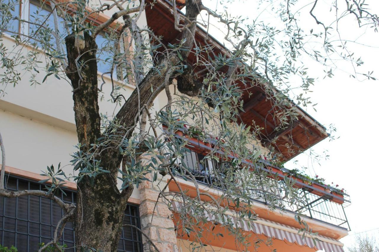 Casa Ines Fronte Lago Brenzone sul Garda Exterior foto